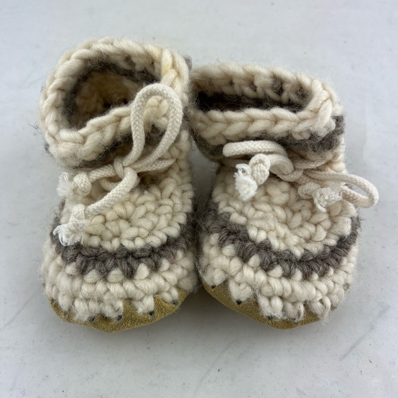 Infant Size Knit Slippers - Picture 1 of 4